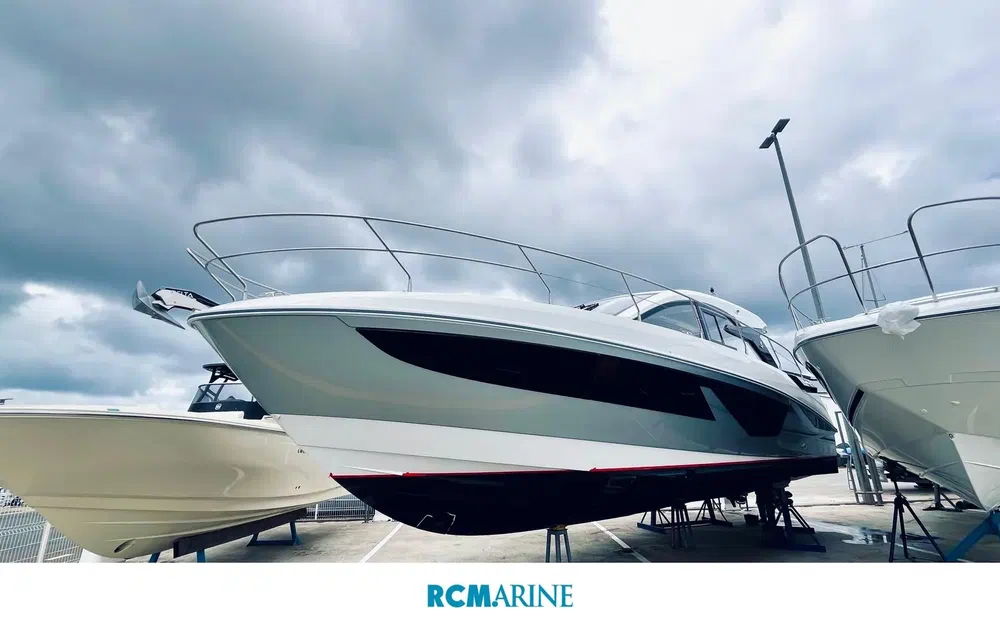 slider 31 Beneteau Gran Turismo 41