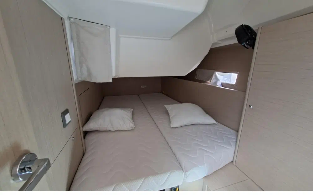 slider 13 Beneteau Oceanis 40.1