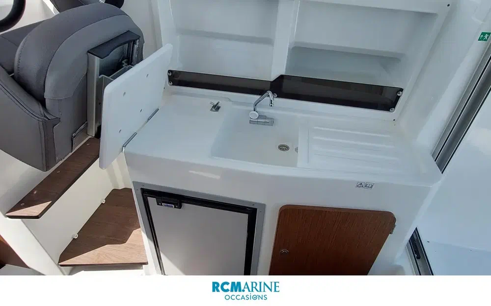 slider 6 Beneteau Antares 7 OB
