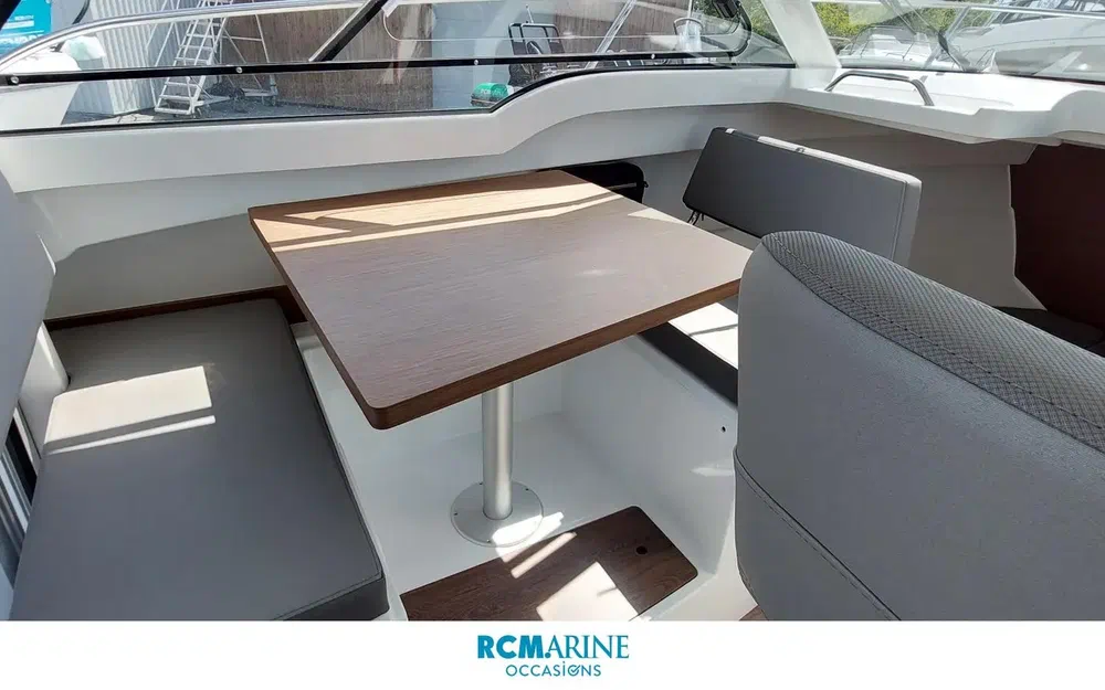 slider 7 Beneteau Antares 7 OB