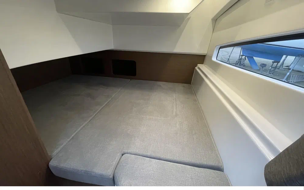 slider 16 Beneteau Antares 9 OB