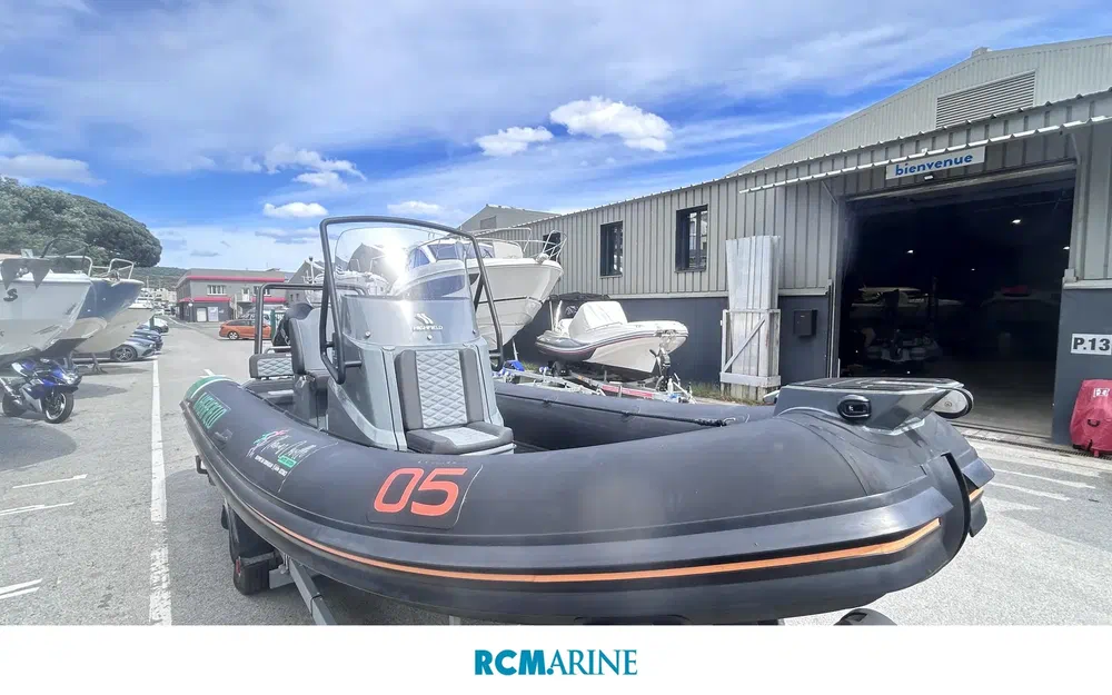 slider 20 Highfield Patrol 660