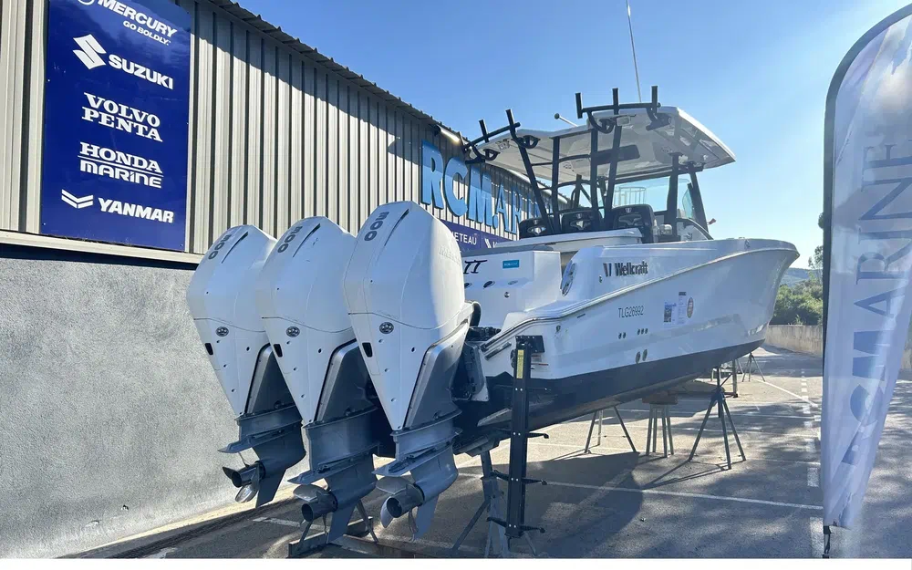 slider 4 Wellcraft Fisherman 352