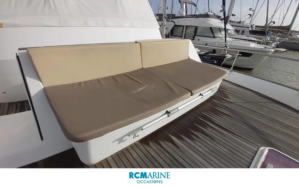 slider 5 Beneteau Swift Trawler 52