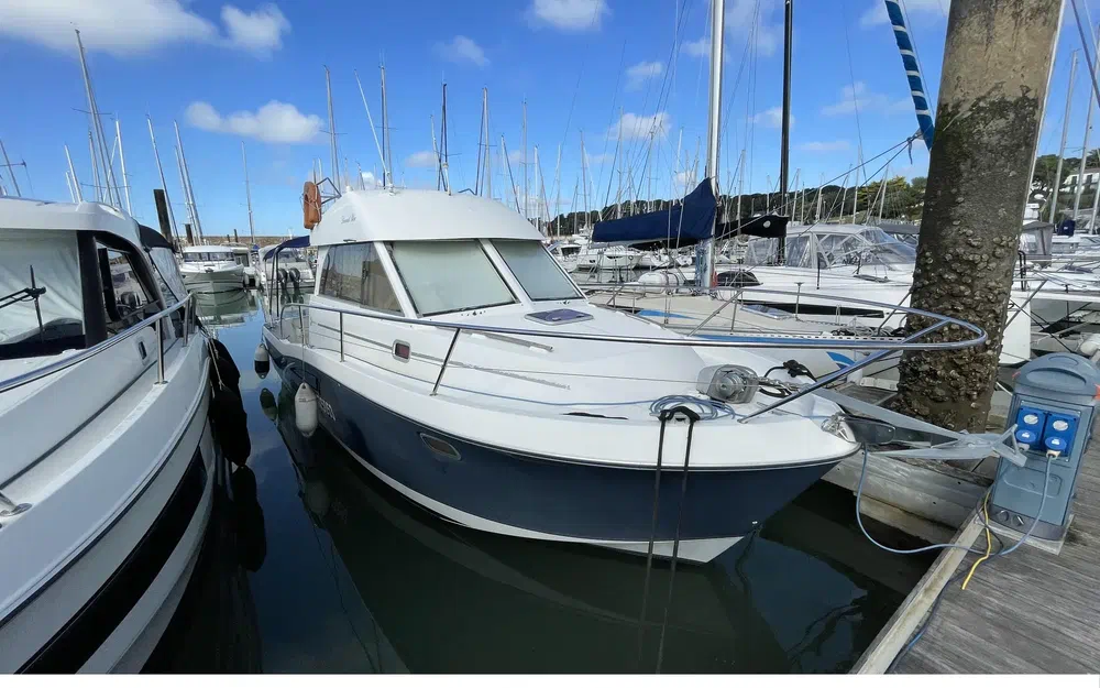 slider 14 Beneteau Antares Serie 9