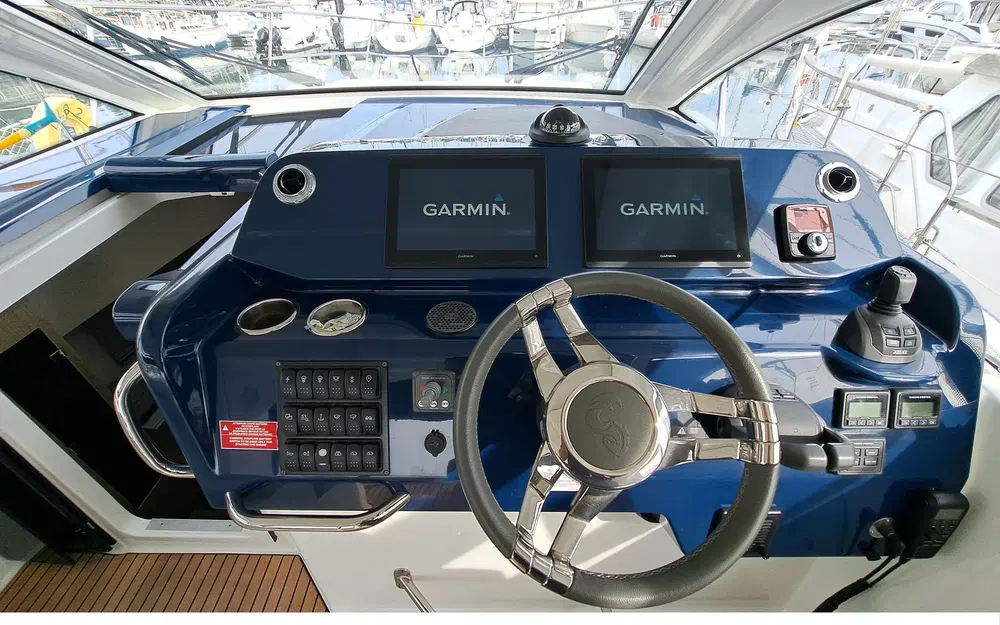 slider 9 Beneteau Gran Turismo 36