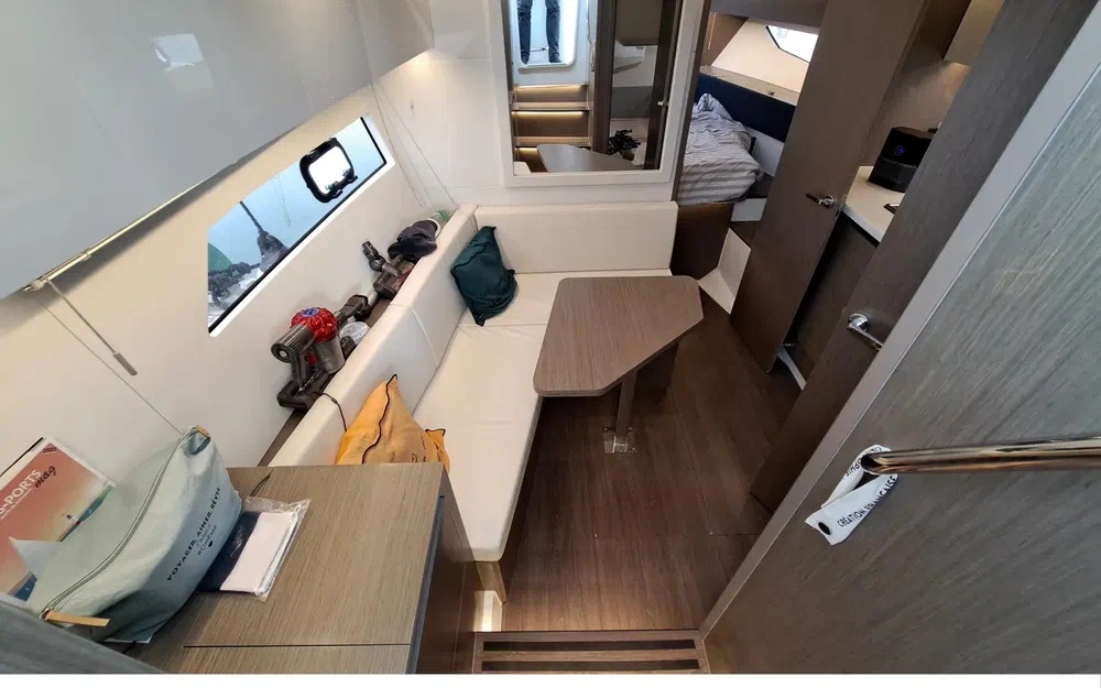 slider 10 Beneteau Gran Turismo 36