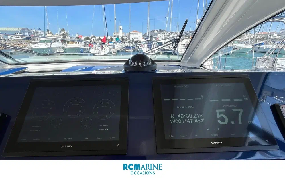 slider 15 Beneteau Gran Turismo 36