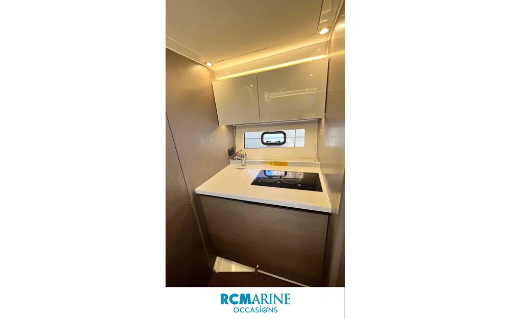slider 19 Beneteau Gran Turismo 36