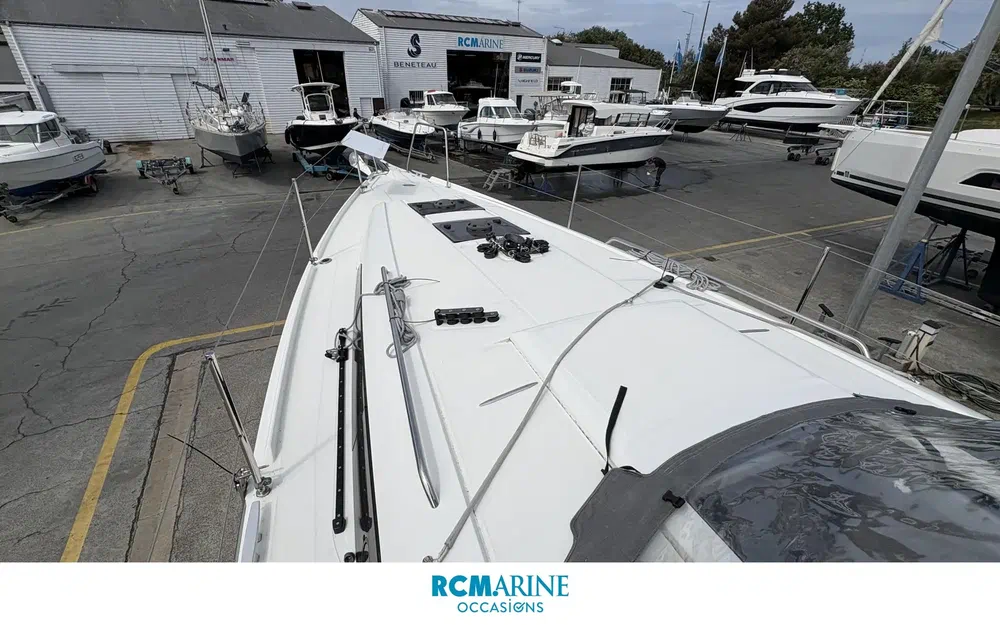 slider 17 Beneteau Oceanis 30.1