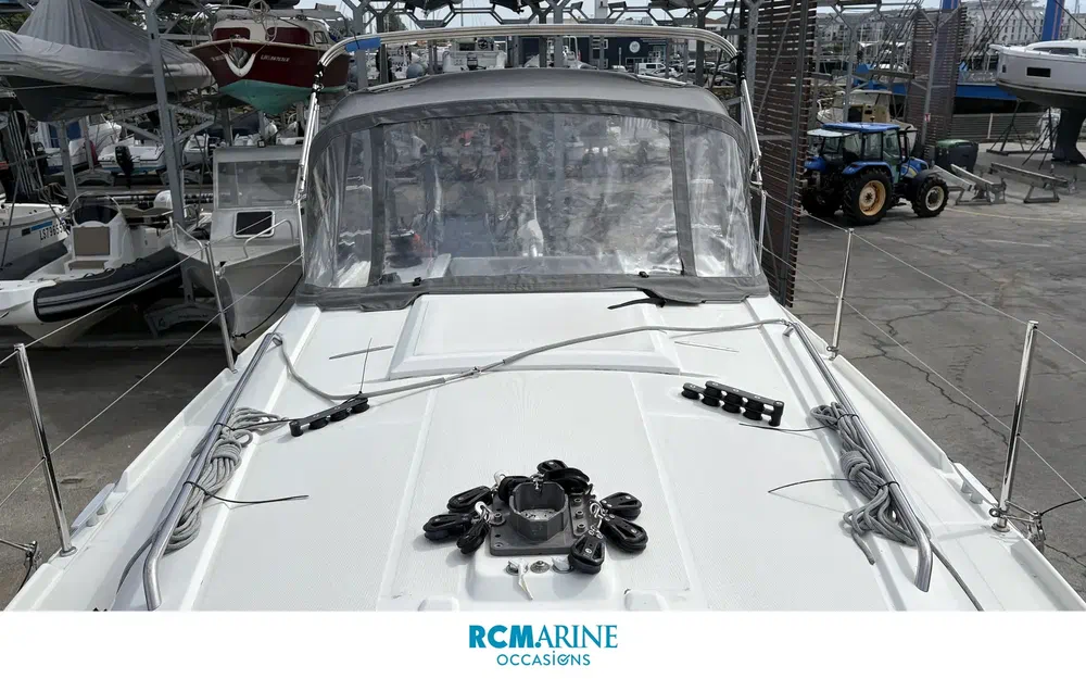 slider 18 Beneteau Oceanis 30.1
