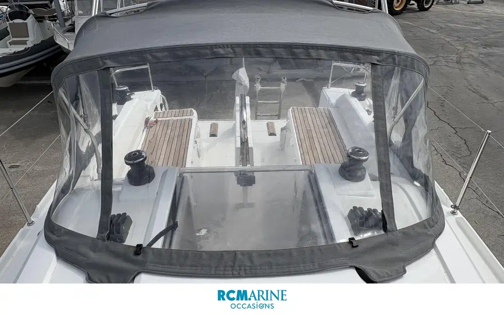 slider 19 Beneteau Oceanis 30.1
