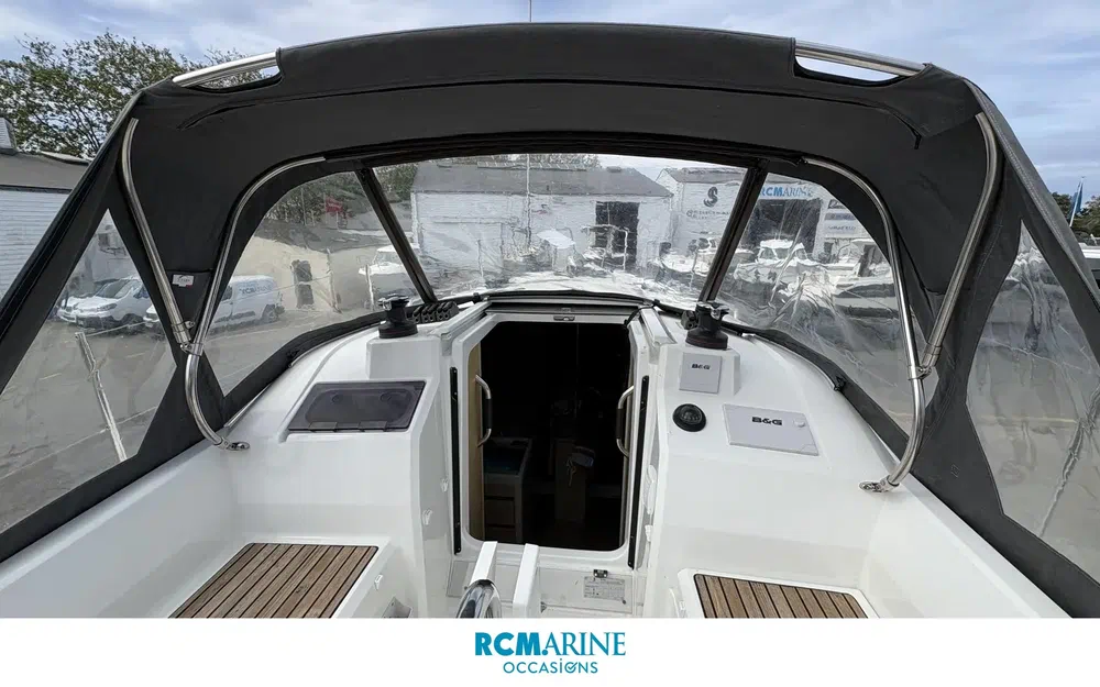 slider 4 Beneteau Oceanis 30.1
