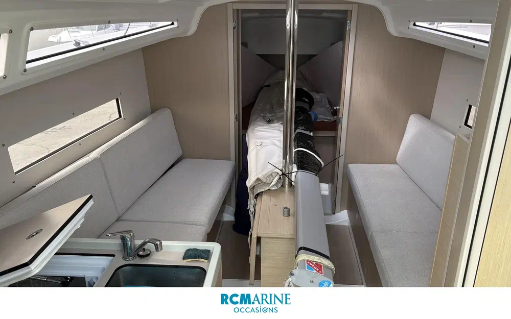 slider 6 Beneteau Oceanis 30.1