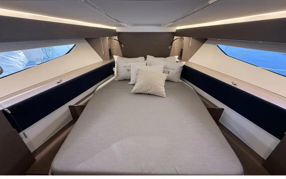 slider 13 Beneteau Gran Turismo 36
