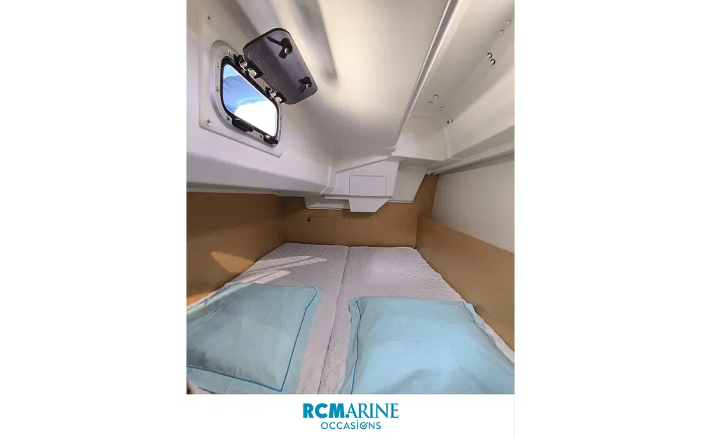 slider 11 Beneteau Oceanis 35