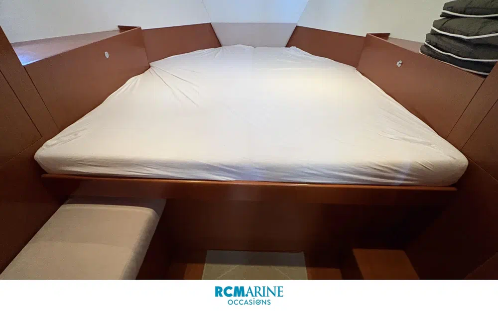 slider 10 Beneteau Swift Trawler 34 Fly