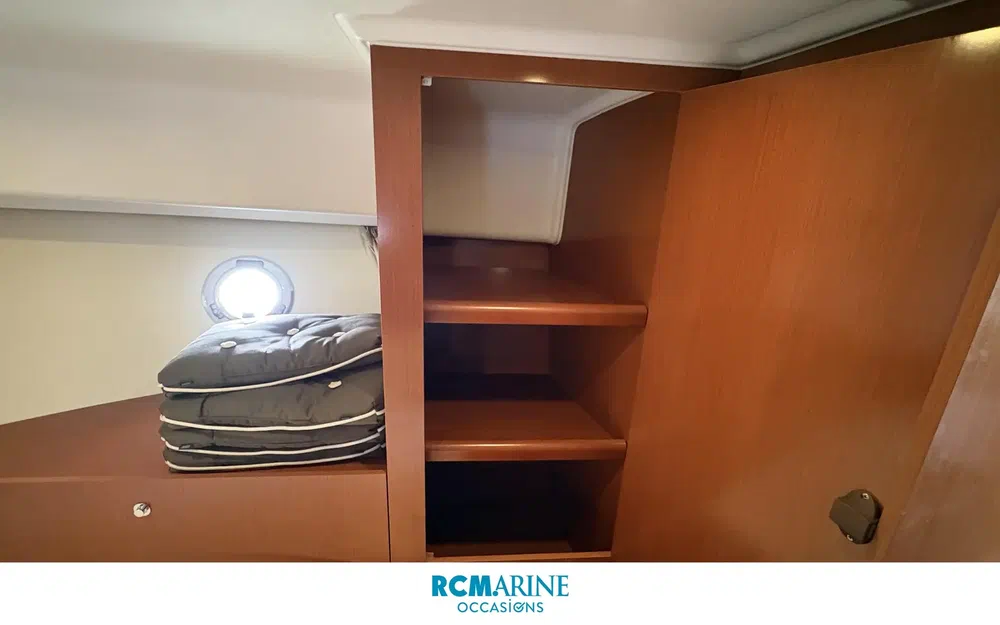 slider 12 Beneteau Swift Trawler 34 Fly