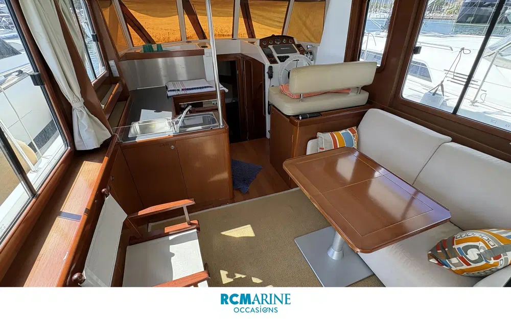 slider 14 Beneteau Swift Trawler 34 Fly