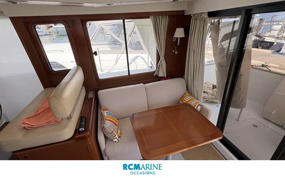 slider 15 Beneteau Swift Trawler 34 Fly