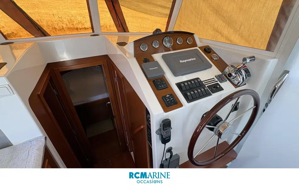 slider 16 Beneteau Swift Trawler 34 Fly