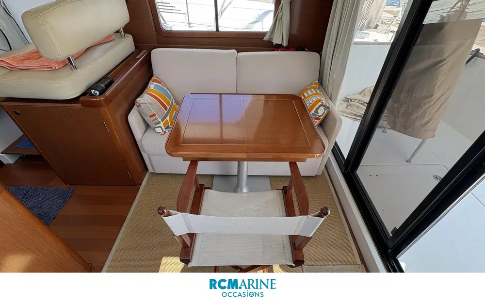 slider 21 Beneteau Swift Trawler 34 Fly