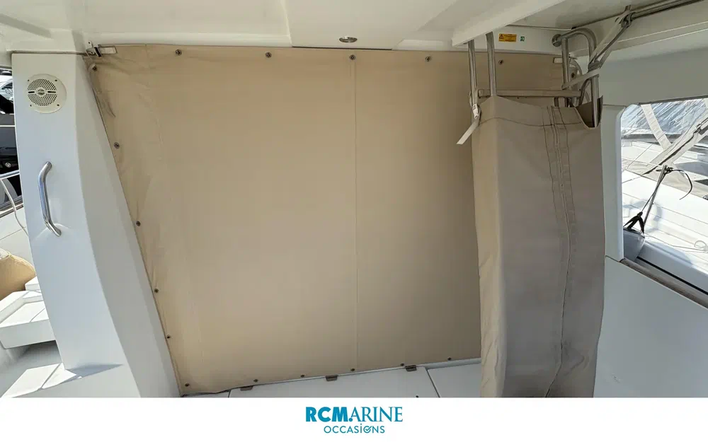 slider 8 Beneteau Swift Trawler 34 Fly