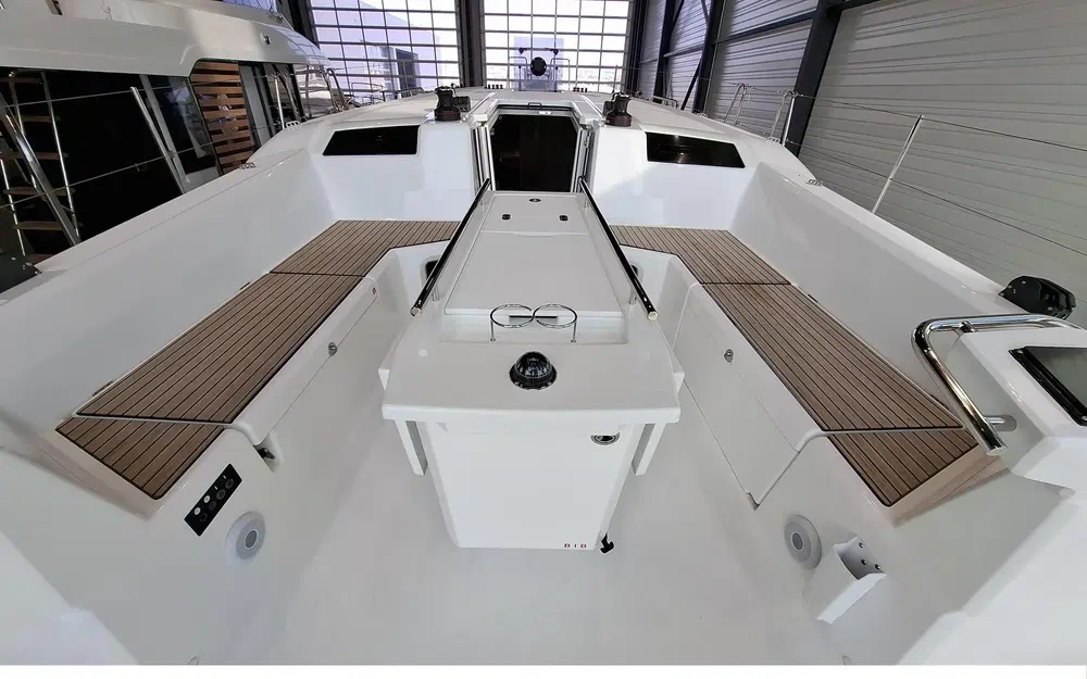slider 1 Beneteau Oceanis 40.1