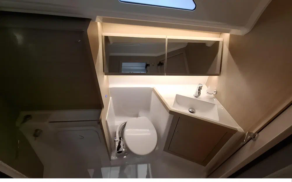 slider 5 Beneteau Oceanis 40.1