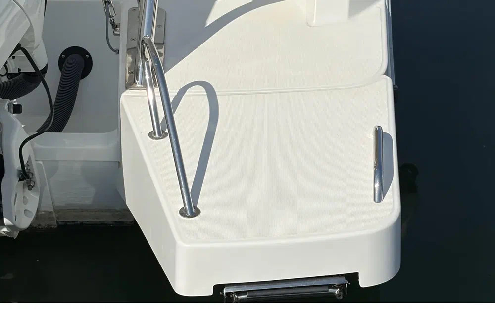 slider 16 Beneteau Flyer 10