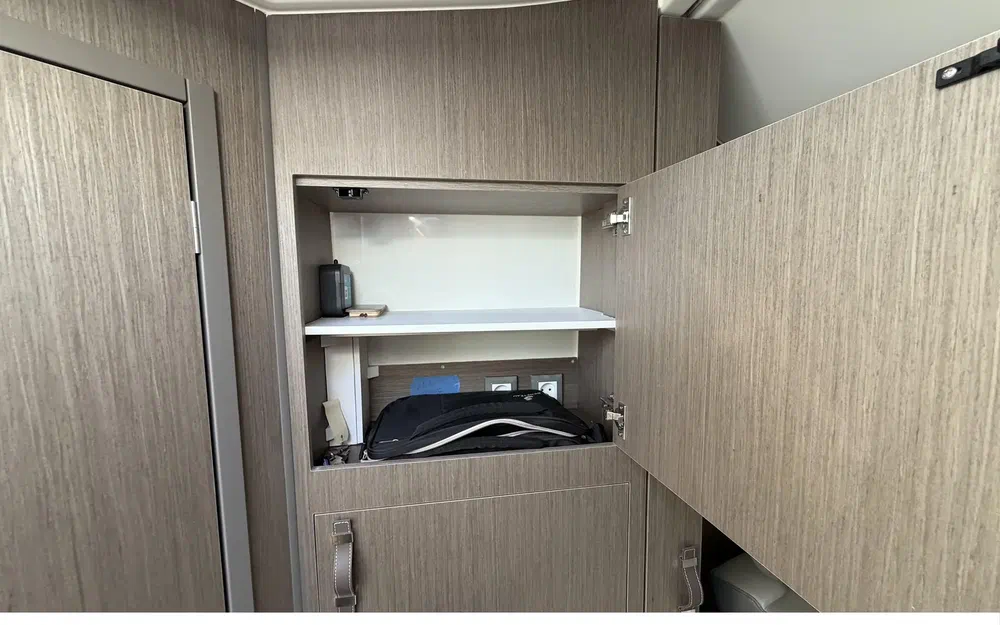 slider 28 Beneteau Flyer 10