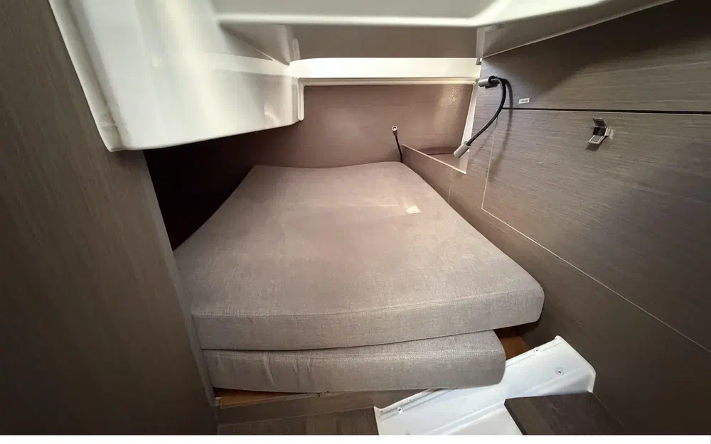 slider 31 Beneteau Flyer 10