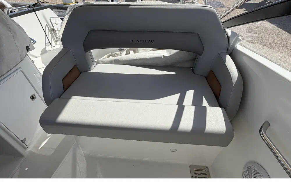 slider 24 Beneteau Flyer 10