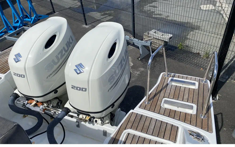 slider 10 Jeanneau Cap Camarat 9.0 CC