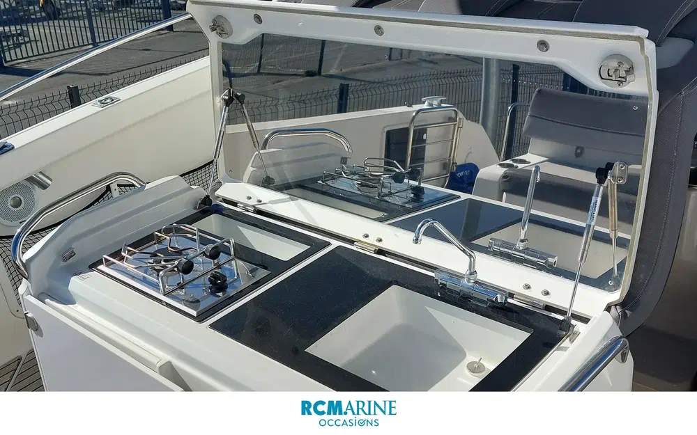 slider 20 Jeanneau Cap Camarat 9.0 CC
