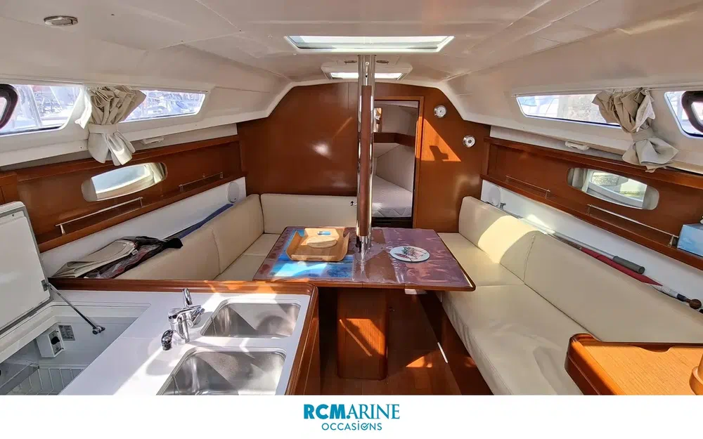 slider 9 Beneteau Oceanis 31