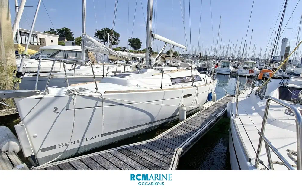 slider 1 Beneteau Oceanis 31