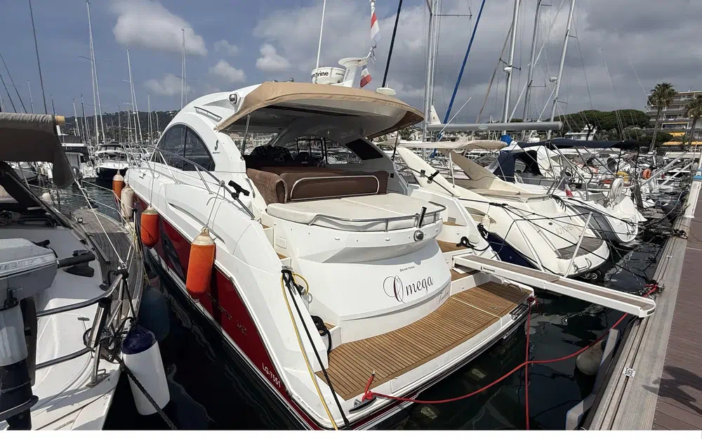 slider 0 Beneteau Monte Carlo 42