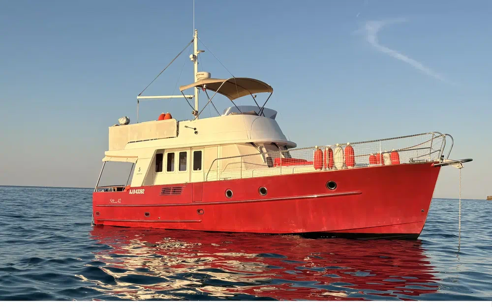 slider 0 Beneteau Swift Trawler 42