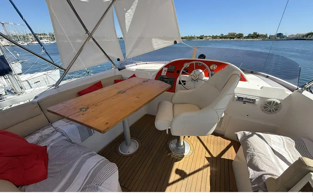 slider 13 Beneteau Swift Trawler 42