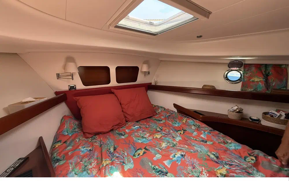 slider 21 Beneteau Swift Trawler 42