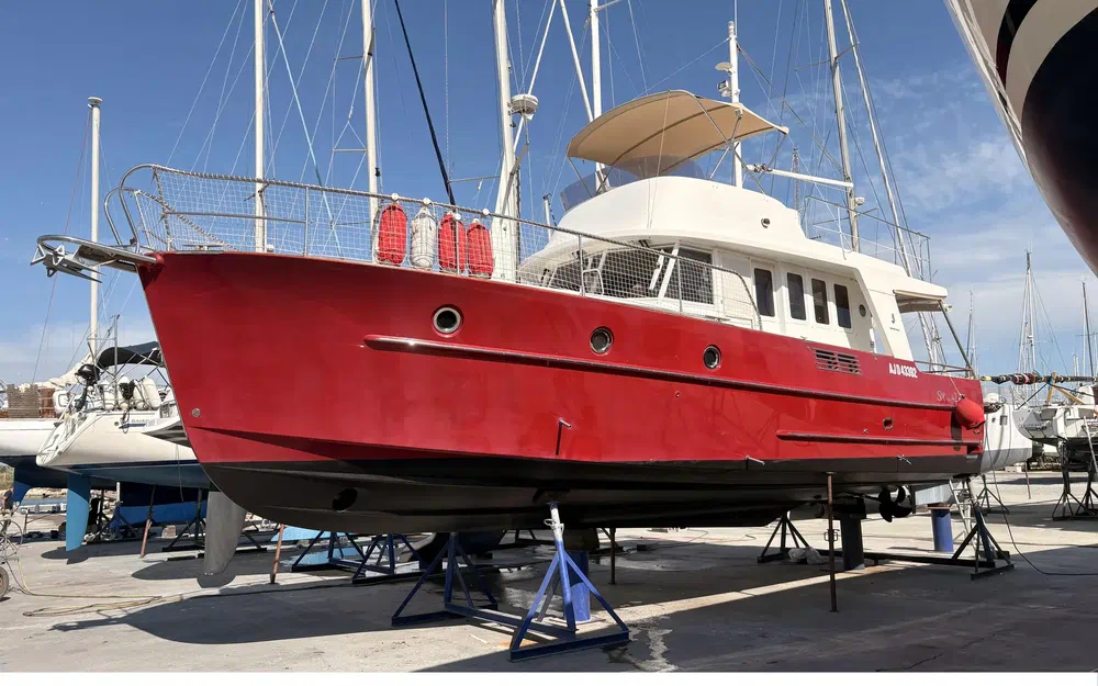 slider 4 Beneteau Swift Trawler 42
