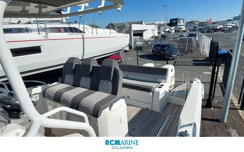 slider 16 Jeanneau Cap Camarat 9.0 CC