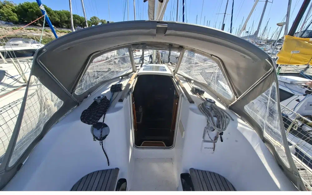 slider 2 Beneteau Oceanis 281