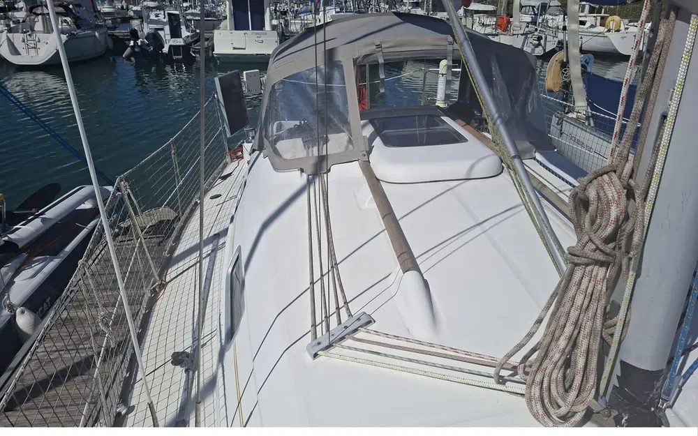 slider 4 Beneteau Oceanis 281
