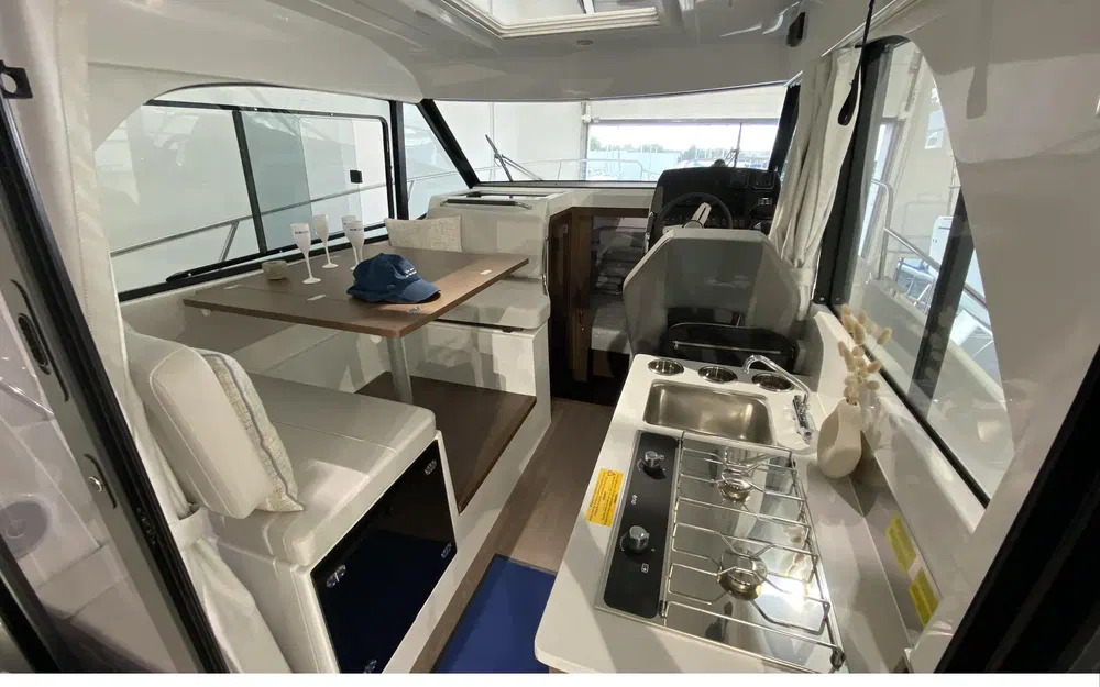 slider 13 Beneteau Antares 9 OB Antares 9 V2