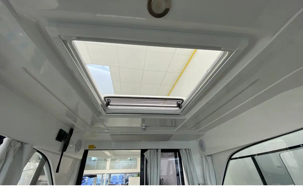 slider 15 Beneteau Antares 9 OB Antares 9 V2
