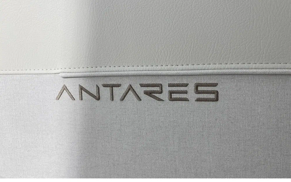 slider 16 Beneteau Antares 9 OB Antares 9 V2