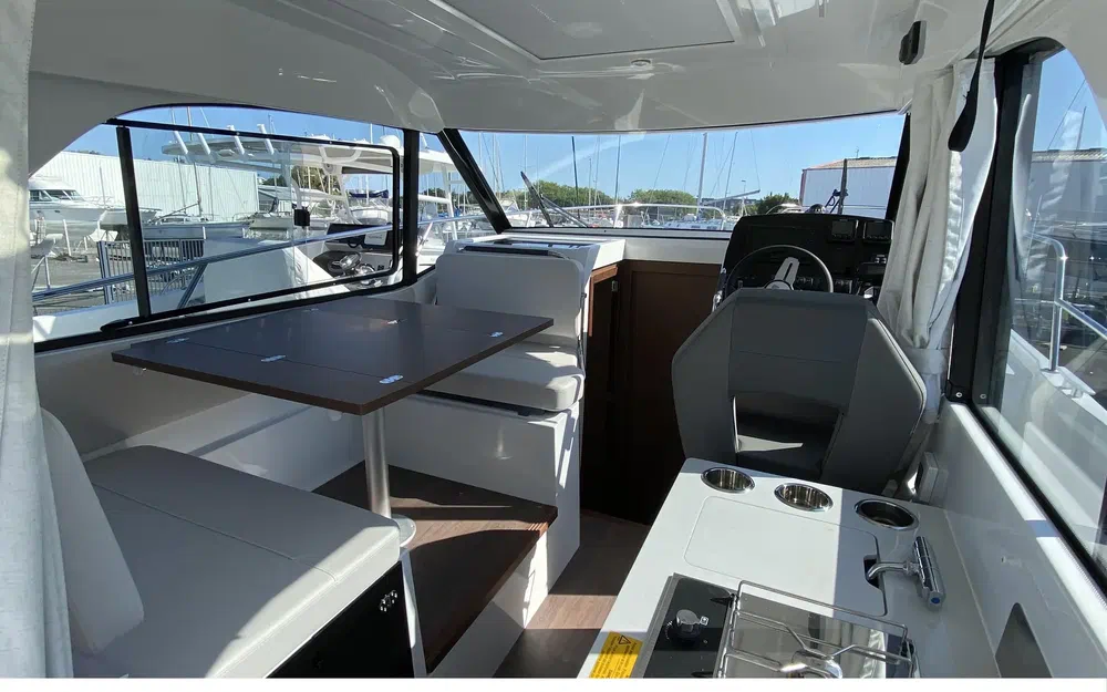slider 1 Beneteau Antares 9 OB Antares 9 V2