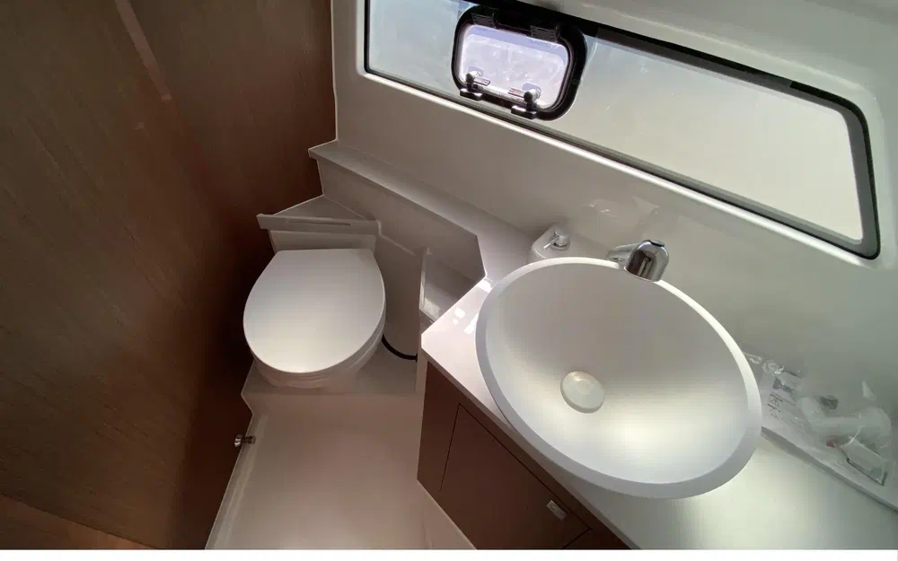 slider 7 Beneteau Antares 9 OB Antares 9 V2